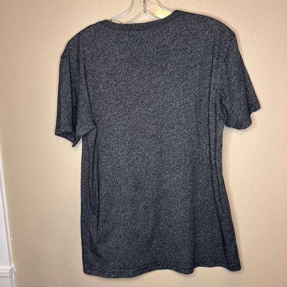 Obey Men’s Graphic Gray T-Shirt size Large - Picture 5 of 5